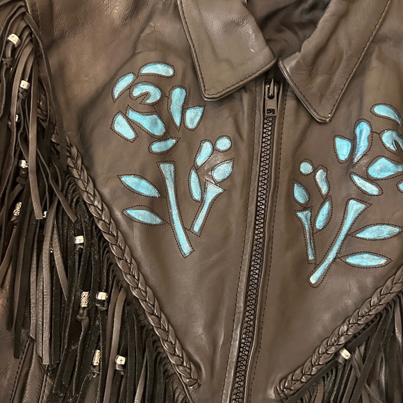 Women's Vintage 90's Leather Motorcycle Jacket w/ Fringe and Rose Inset | Size L - Picture 2 of 5